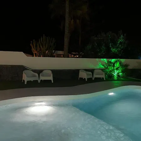 Oasis 138 Nyaraló *